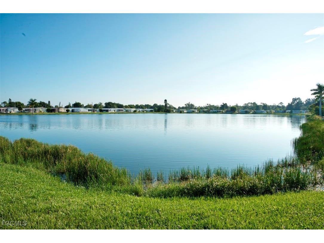 3165 Bunny Run Drive North Fort Myers FL 33917 2025007738 image33