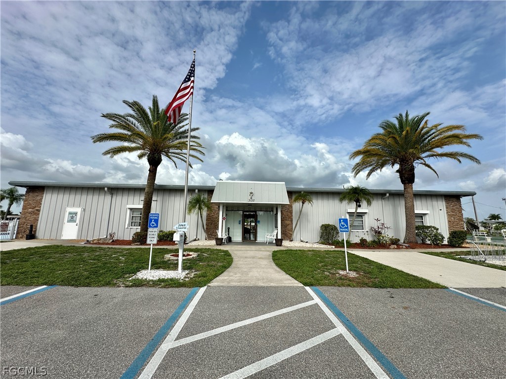 3165 Bunny Run Drive North Fort Myers FL 33917 2025007738 image36