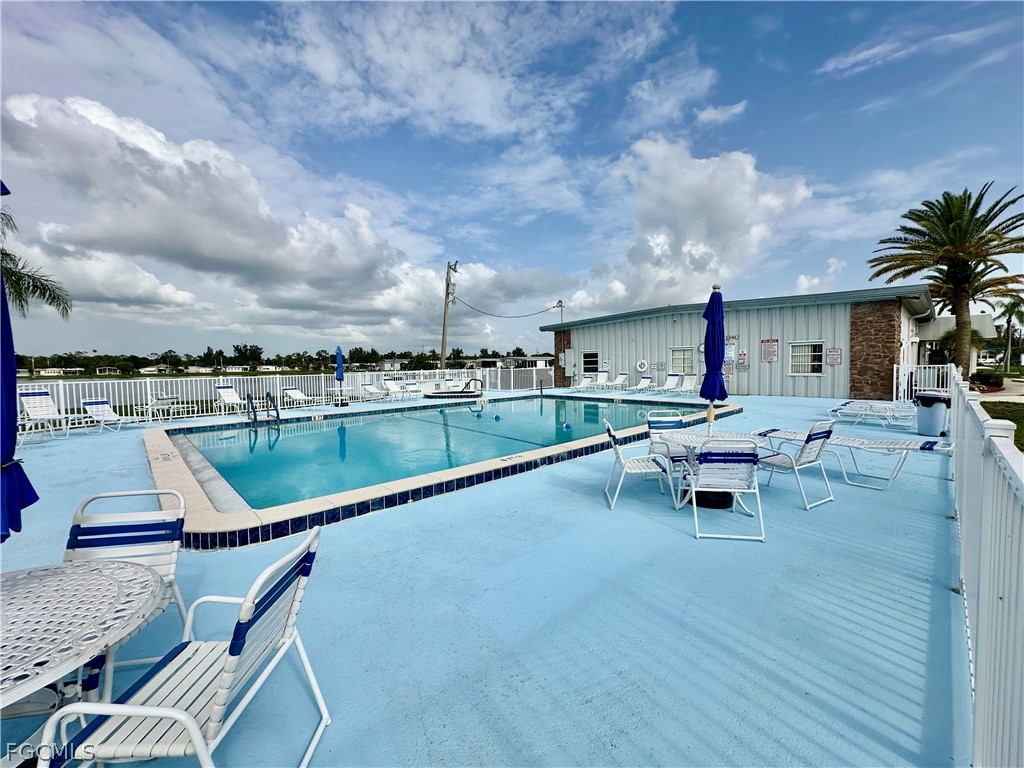 3165 Bunny Run Drive North Fort Myers FL 33917 2025007738 image42