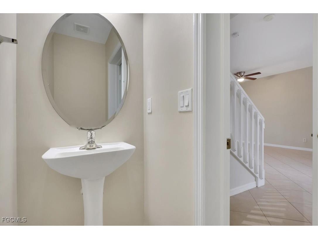3167 Antica Street Fort Myers FL 33905 2025018737 image11