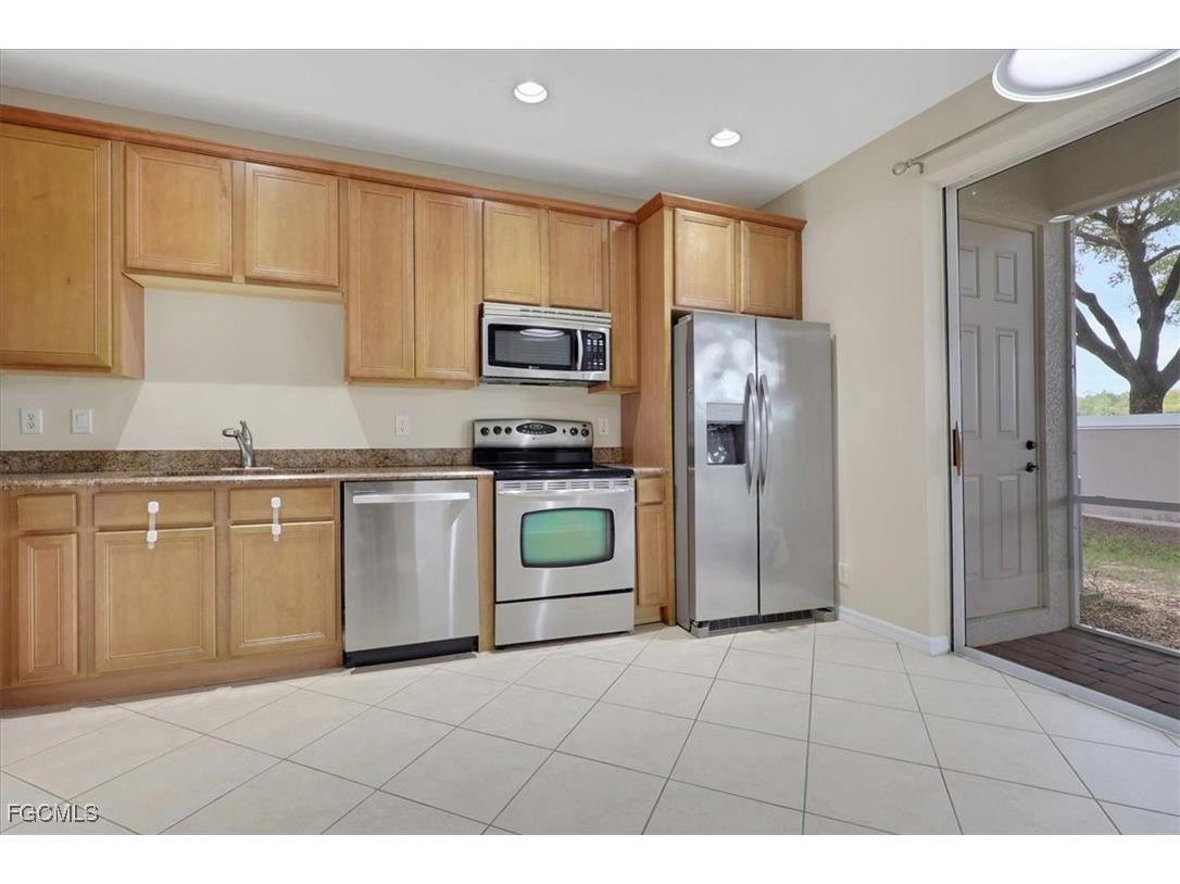 3167 Antica Street Fort Myers FL 33905 2025018737 image8