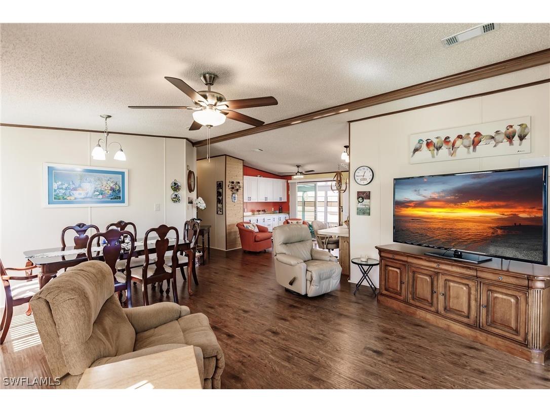 3167 Longview Drive North Fort Myers FL 33917 223002049 image1