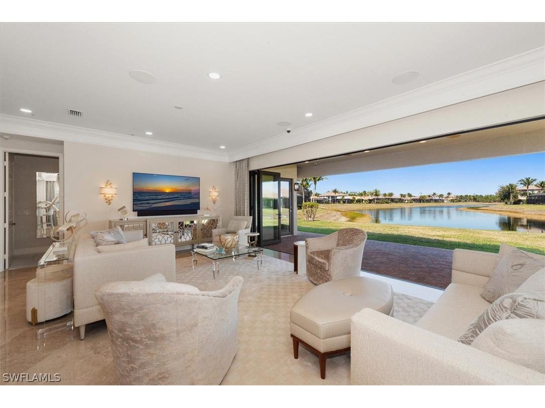 3168 Pacific Drive Naples FL 34119 226006055 image12