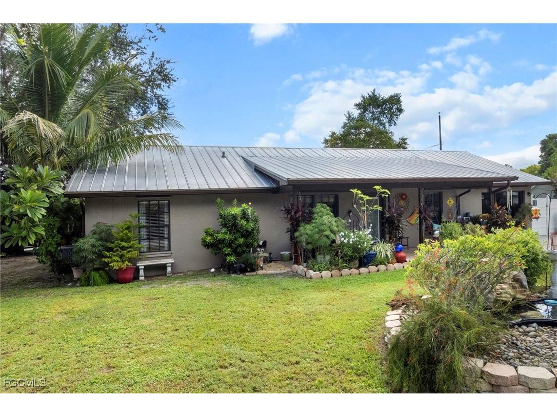 3168 Tropicana Boulevard Naples FL 34116 2025012189 image1