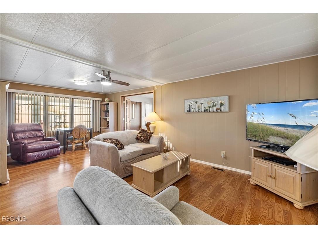 3169 Saturn Circle North Fort Myers FL 33903 2025021646 image10