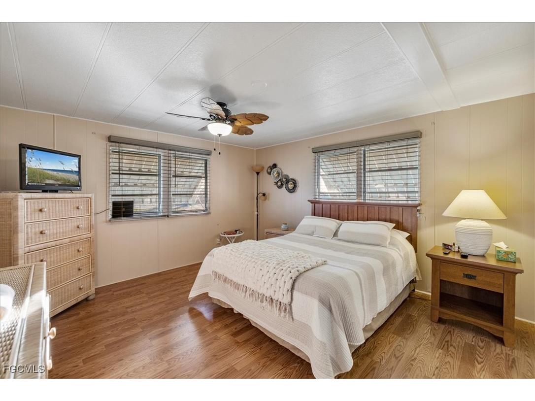 3169 Saturn Circle North Fort Myers FL 33903 2025021646 image16