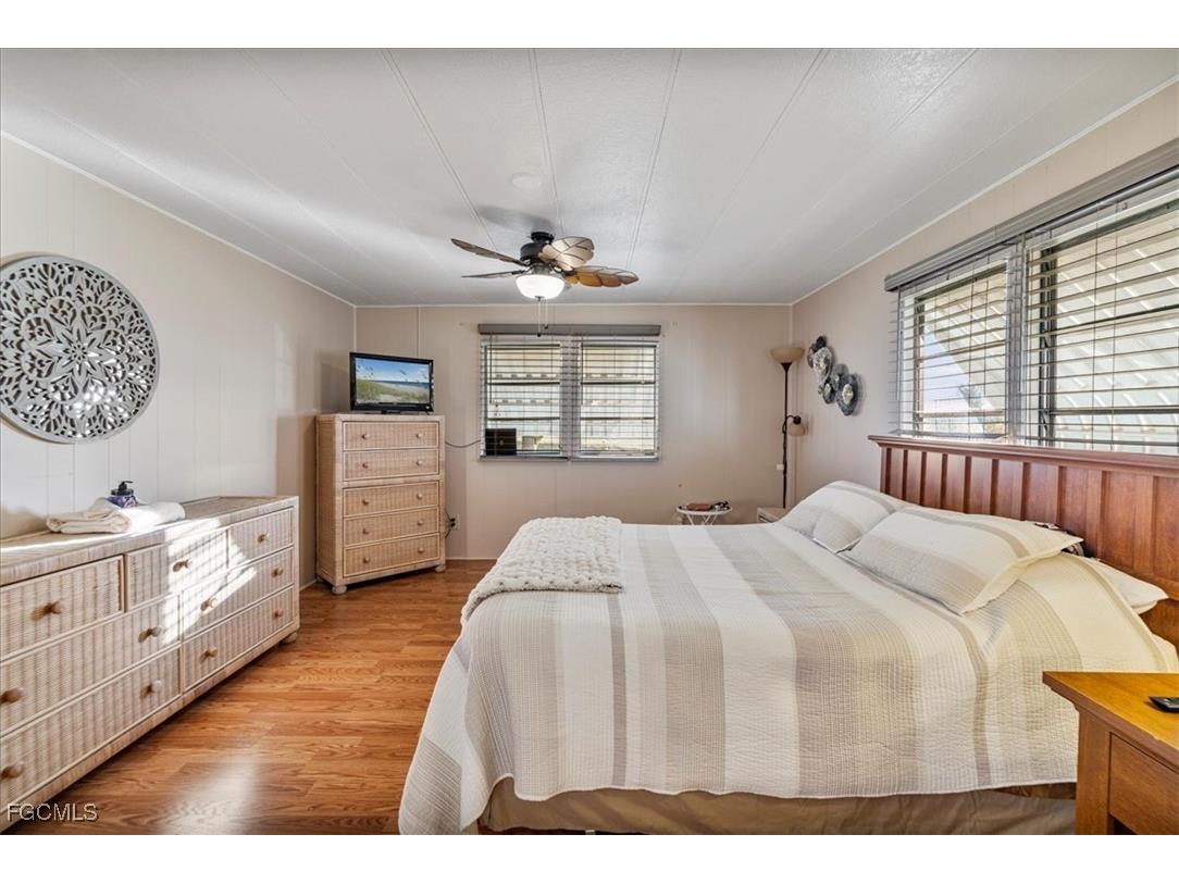 3169 Saturn Circle North Fort Myers FL 33903 2025021646 image20