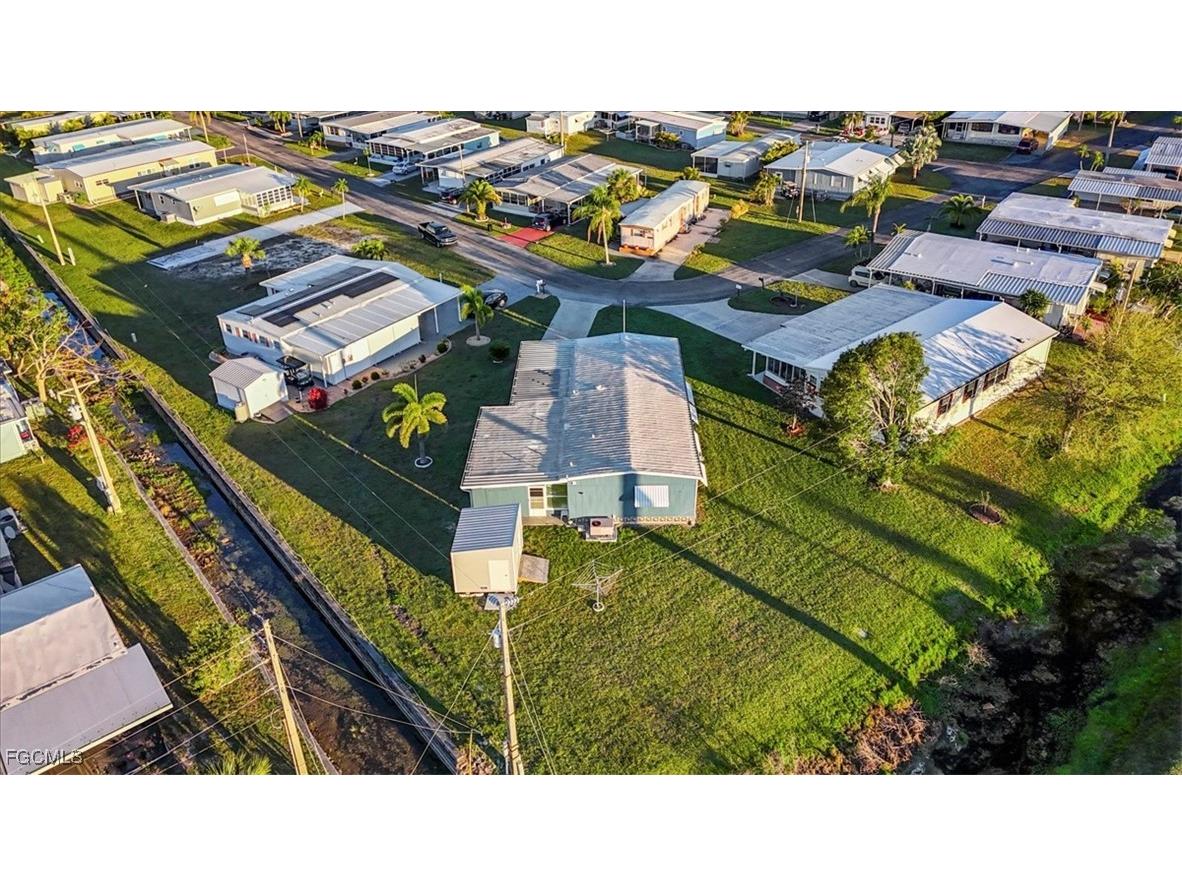 3169 Saturn Circle North Fort Myers FL 33903 2025021646 image31