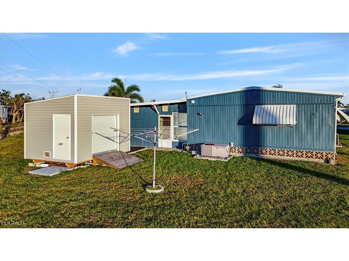 3169 Saturn Circle North Fort Myers FL 33903 2025021646 image34