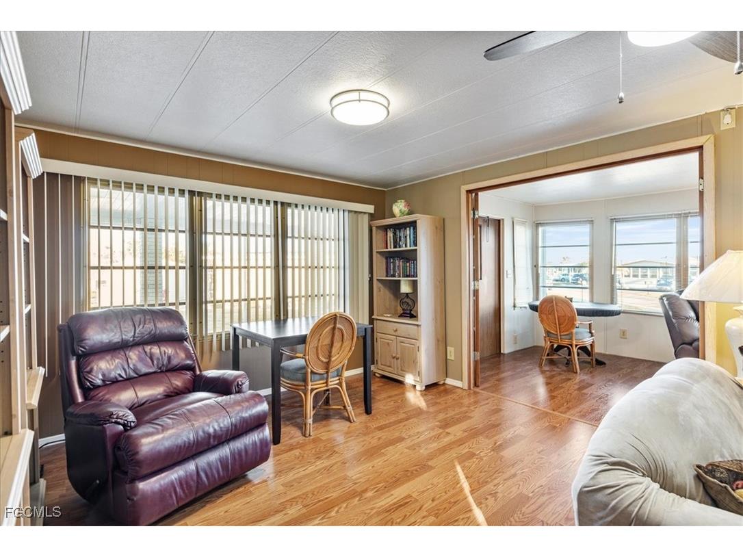 3169 Saturn Circle North Fort Myers FL 33903 2025021646 image8