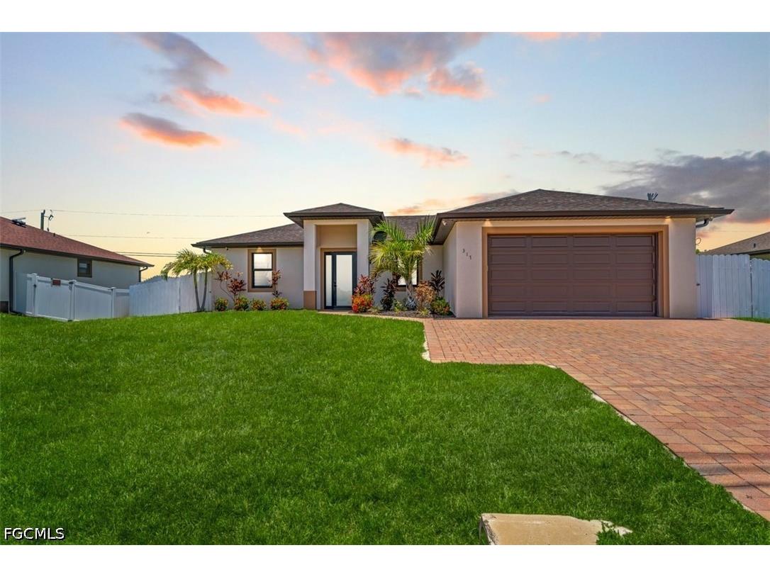 317 Kismet Parkway E Cape Coral FL 33909 2026025955 image1