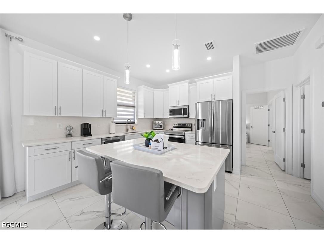 317 Kismet Parkway E Cape Coral FL 33909 2026025955 image10