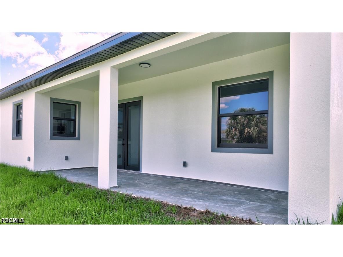 317 Lancelot Avenue Lehigh Acres FL 33974 2026028933 image35