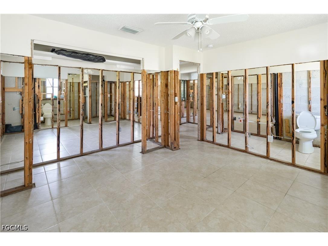 317 Montgomery Avenue Fort Myers FL 33905 2026014838 image10