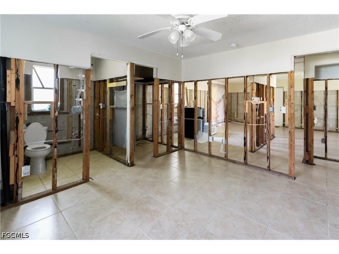 317 Montgomery Avenue Fort Myers FL 33905 2026014838 image11