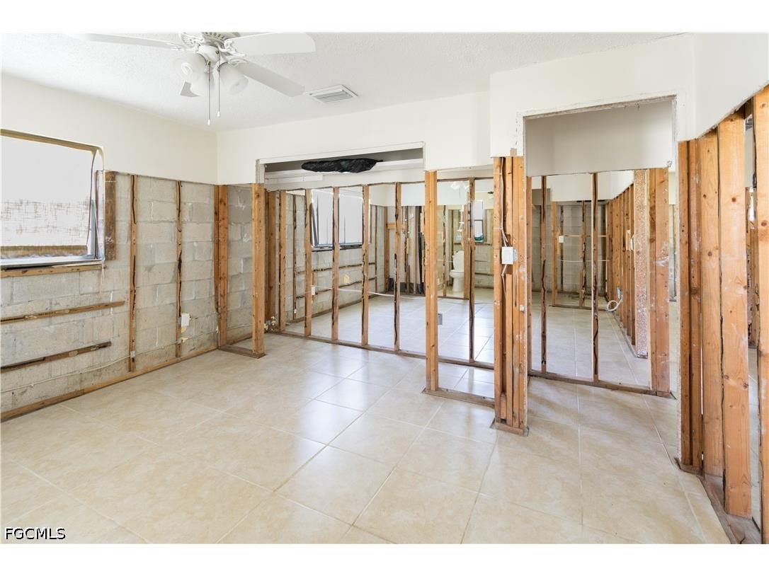 317 Montgomery Avenue Fort Myers FL 33905 2026014838 image9