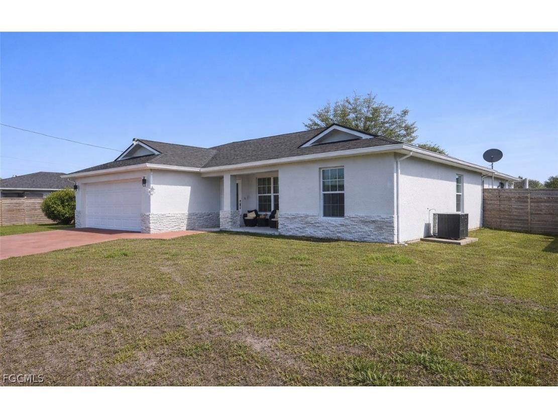 317 NW 20th Terrace Cape Coral FL 33993 2026011549 image1