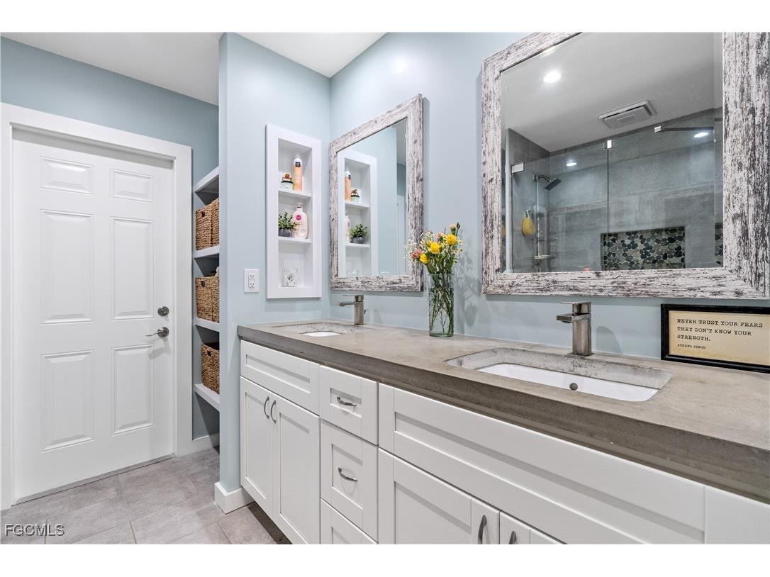 317 SE 13th Terrace Cape Coral FL 33990 2026004251 image29