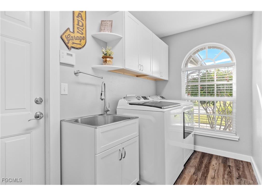 317 SE 13th Terrace Cape Coral FL 33990 2026004251 image30