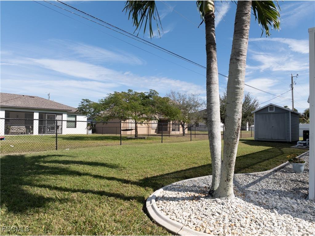 317 SE 13th Terrace Cape Coral FL 33990 2026004251 image7
