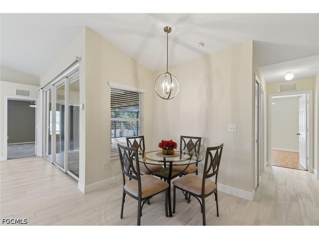 317 SW 25th Avenue Cape Coral FL 33991 2026025700 image8