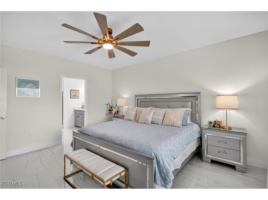 317 SW 26th Avenue Cape Coral FL 33991 2025012411 image19