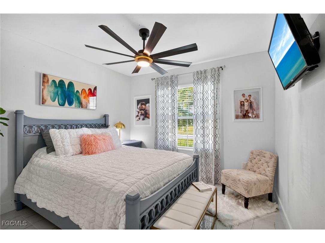 317 SW 26th Avenue Cape Coral FL 33991 2025012411 image26