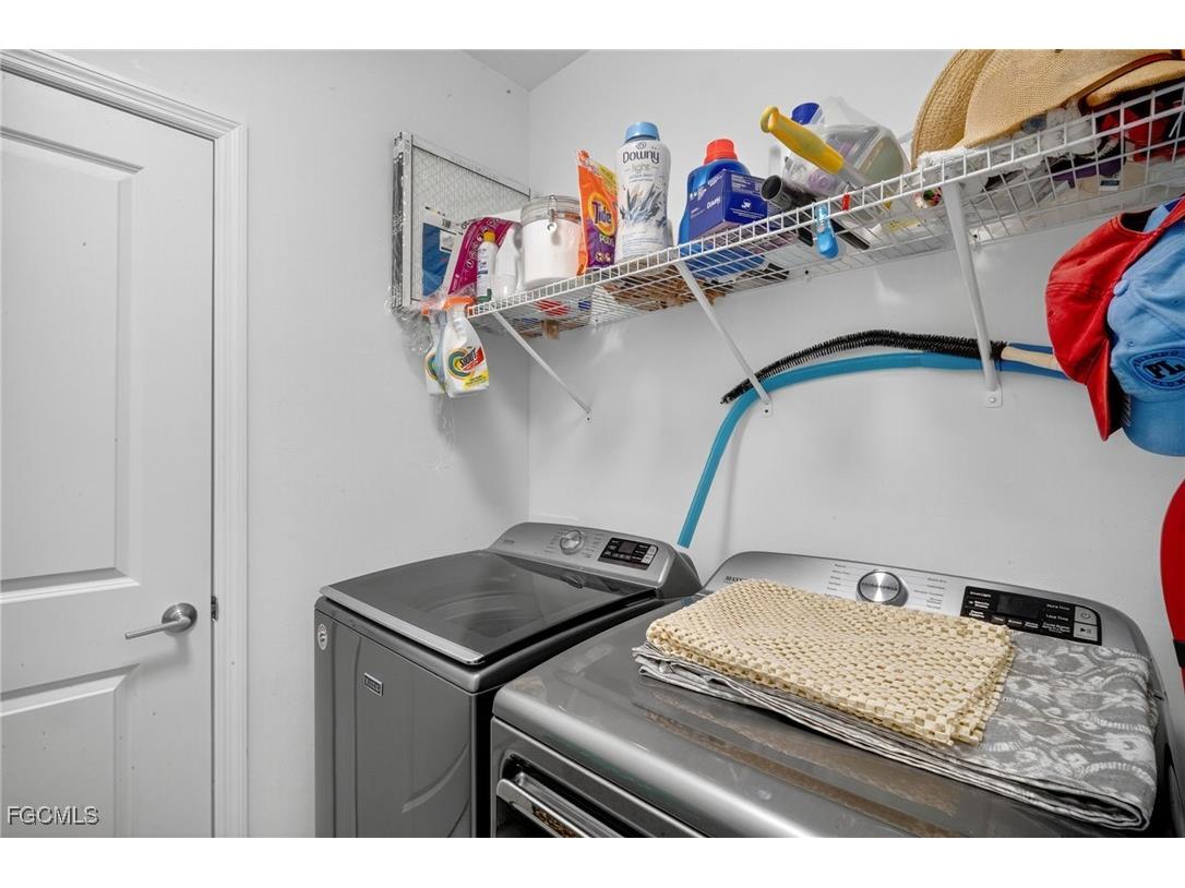 317 SW 26th Avenue Cape Coral FL 33991 2025012411 image31