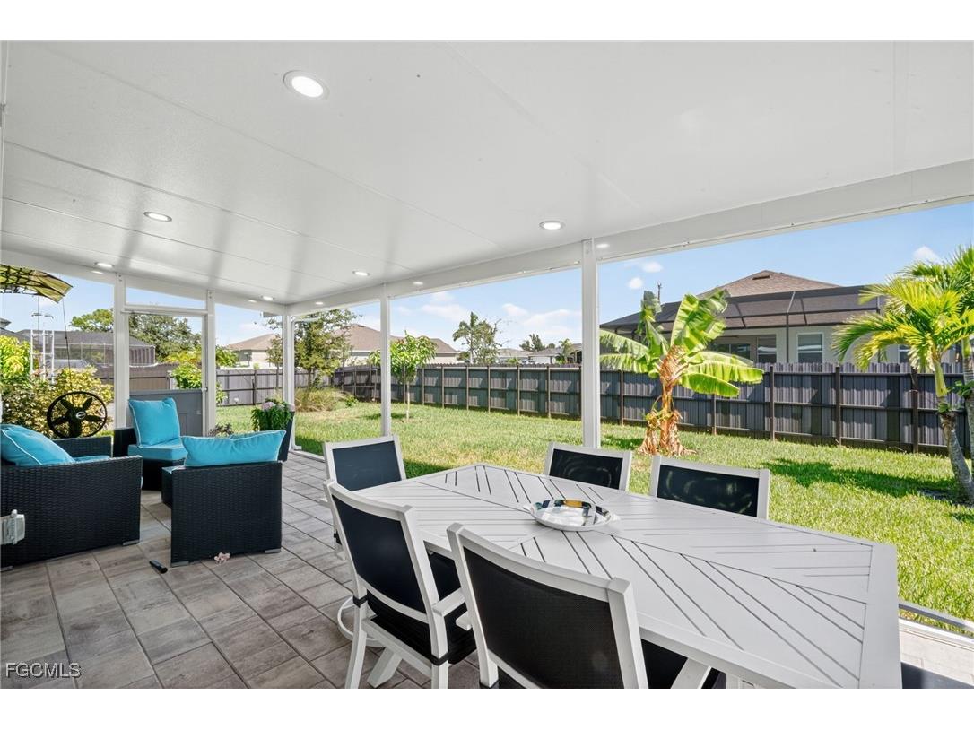 317 SW 26th Avenue Cape Coral FL 33991 2025012411 image34