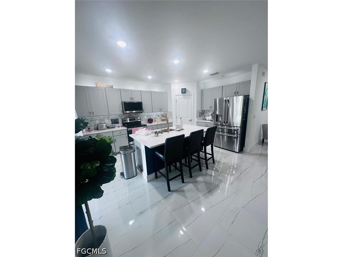 317 SW 26th Avenue Cape Coral FL 33991 2026020360 image17