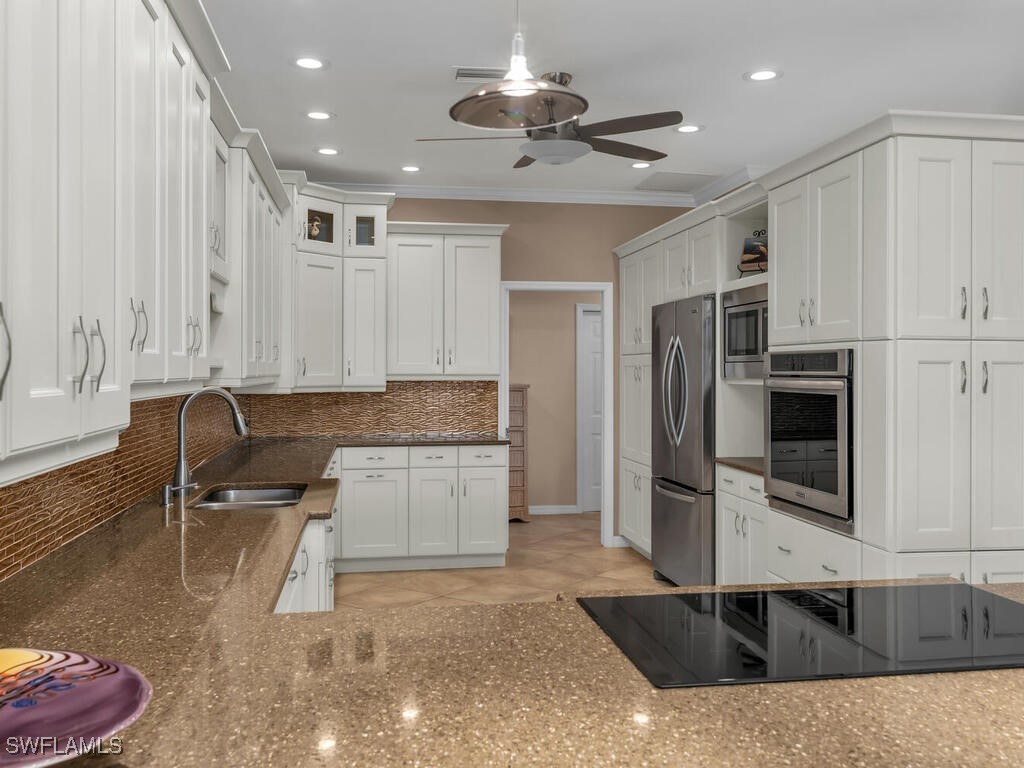 317 Stella Maris Drive S Naples FL 34114 225018873 image8