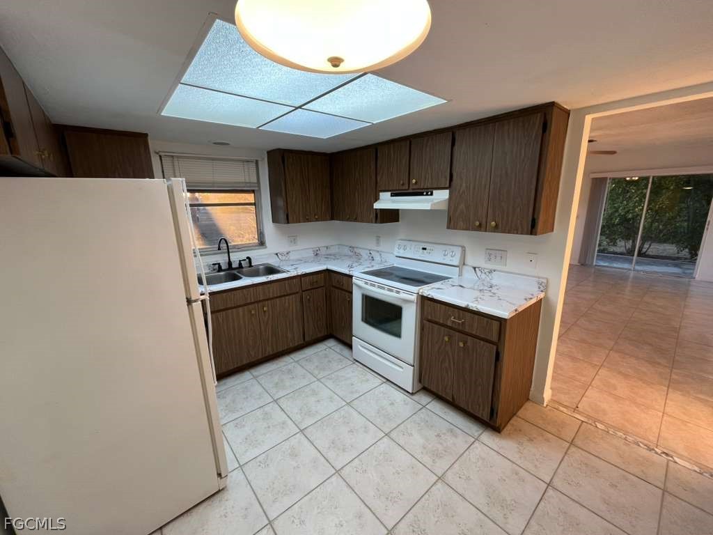 317 Tudor Drive #A Cape Coral FL 33904 2026013248 image10