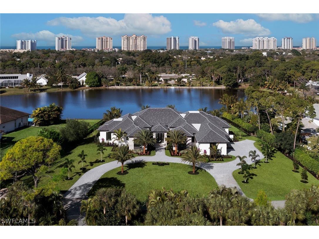 317 West Street Naples FL 34108 222079918 image1