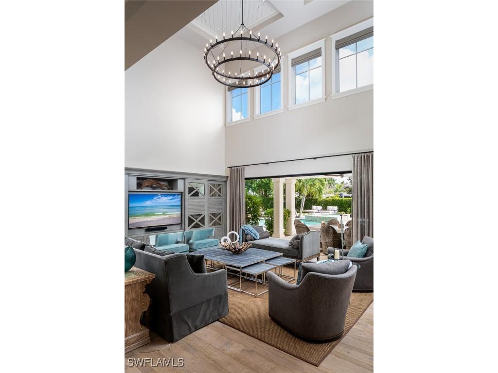 3170 Crayton Road Naples FL 34103 225054382 image4