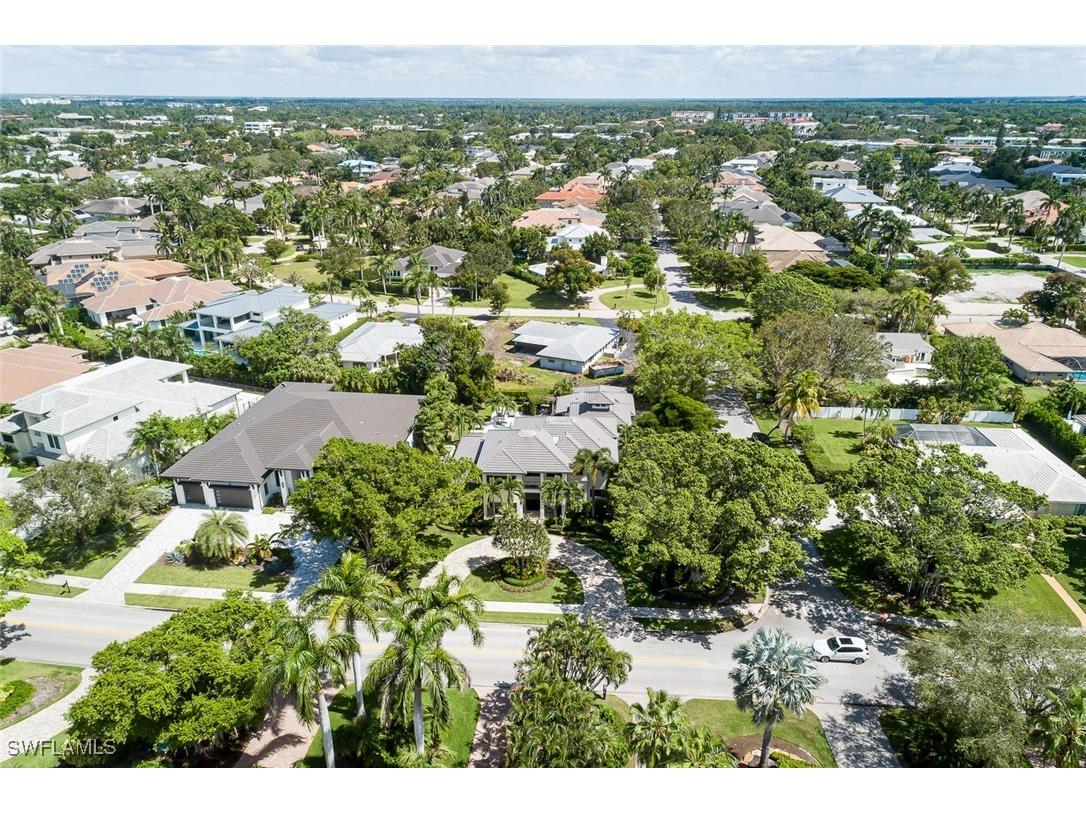 3170 Crayton Road Naples FL 34103 225054382 image48