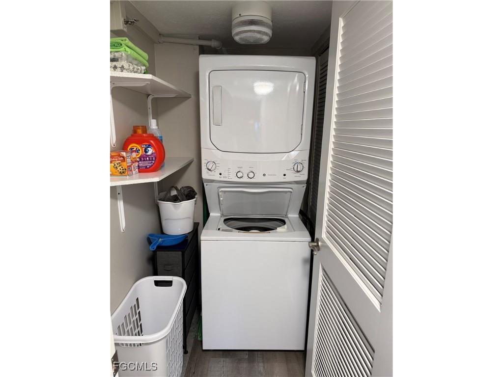 3170 Matecumbe Key Road #111 Punta Gorda FL 33955 2025005697 image8