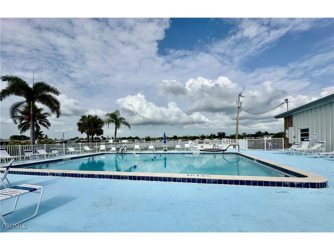 3170 Running Deer Drive North Fort Myers FL 33917 2026005464 image35
