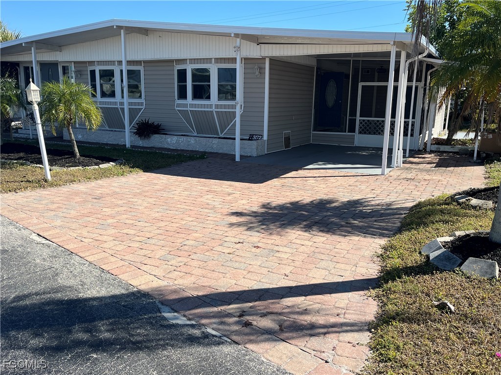3172 Pluto Circle North Fort Myers FL 33903 2026006112 image2