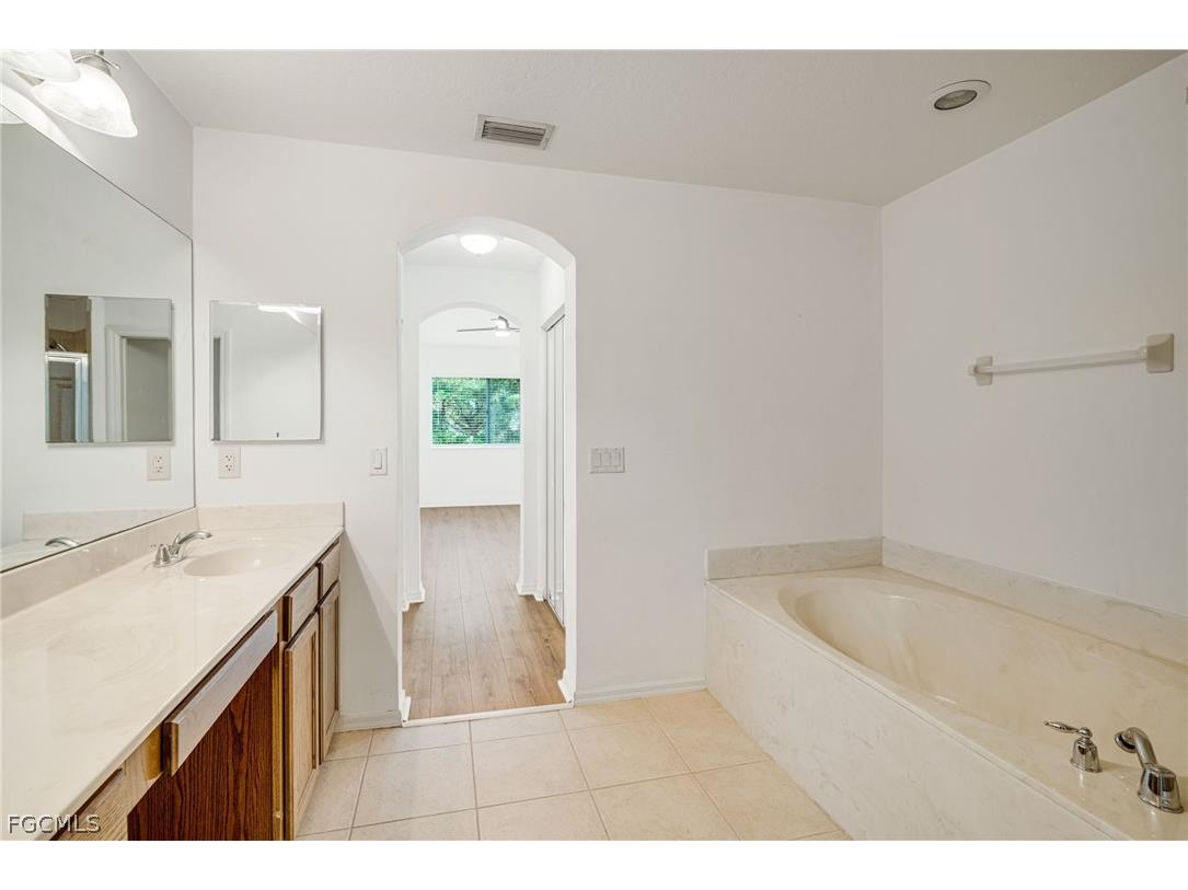 3174 Antica Street Fort Myers FL 33905 2026008940 image13
