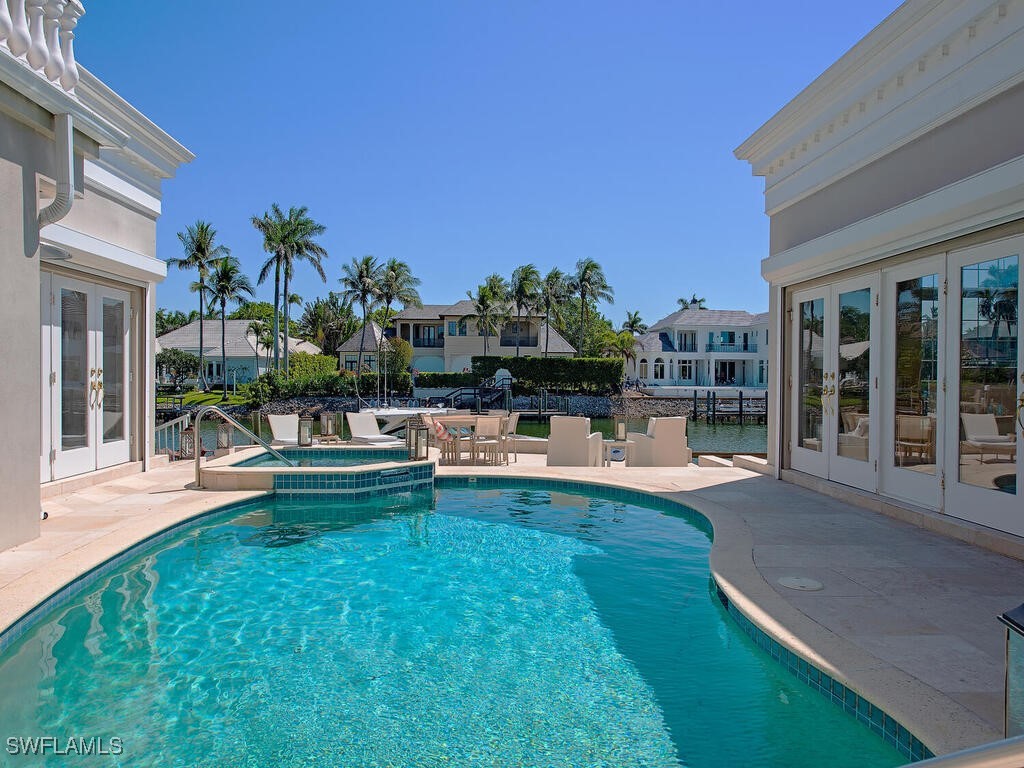 3175 Fort Charles Drive Naples FL 34102 225038944 image13