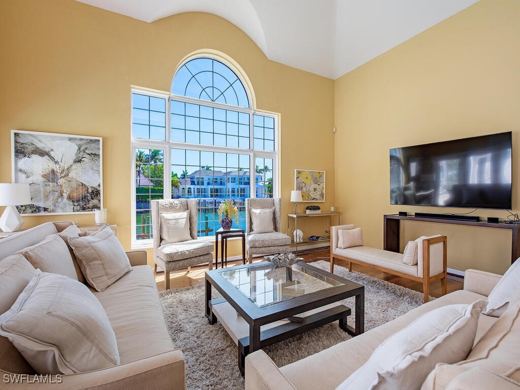 3175 Fort Charles Drive Naples FL 34102 225038944 image9