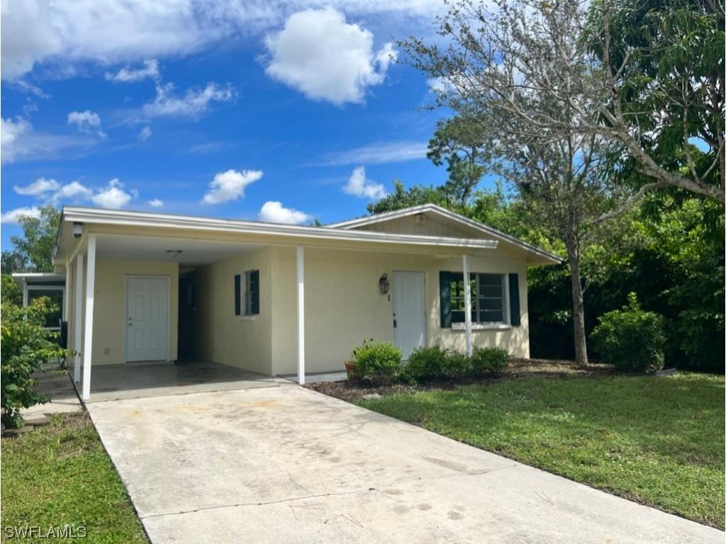 3177 Woodside Avenue Naples FL 34112 223069069 image1