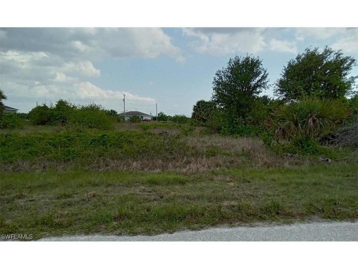 318-320 Poplar Street Lehigh Acres FL 33974 223047289 image1