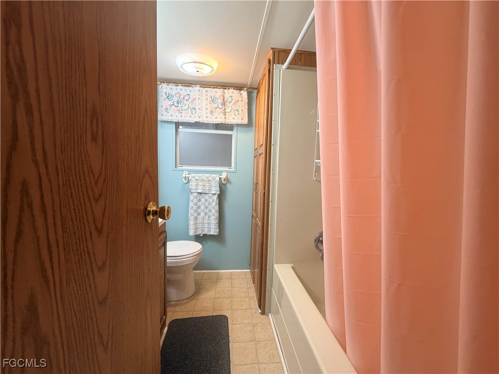 318 Fountain View Boulevard North Fort Myers FL 33903 2026003726 image10