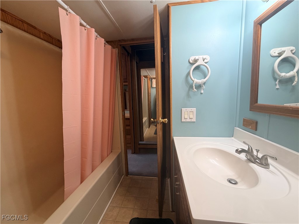 318 Fountain View Boulevard North Fort Myers FL 33903 2026003726 image11