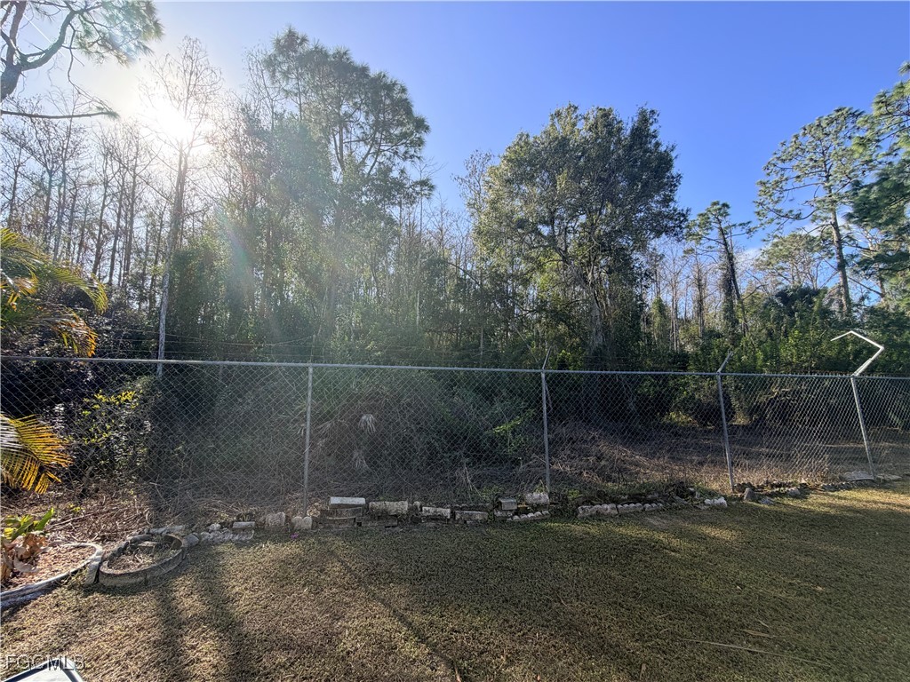 318 Fountain View Boulevard North Fort Myers FL 33903 2026003726 image12
