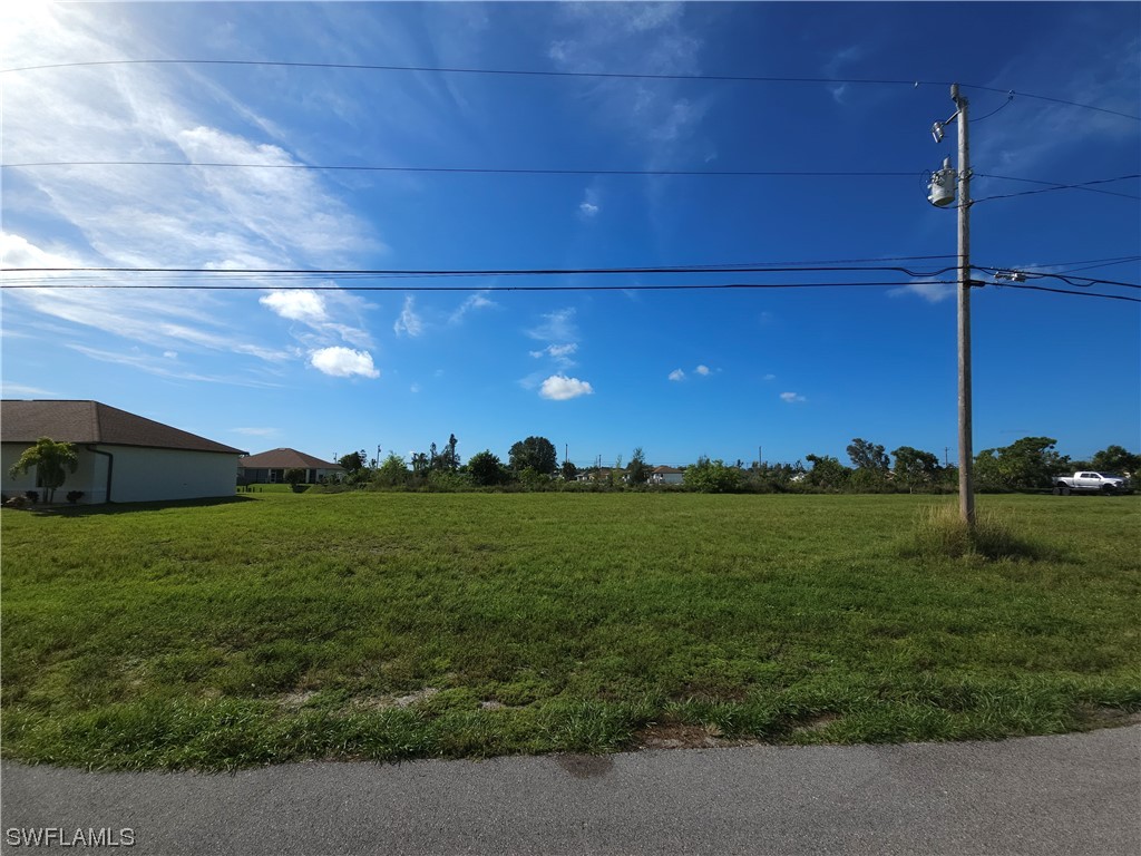 318 Ne Street NE Cape Coral FL 33909 223077347 image1