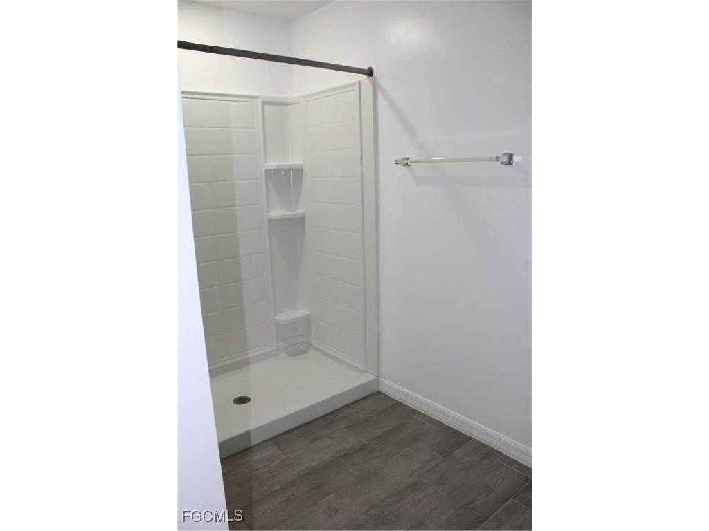 318 NW 14th Street Cape Coral FL 33993 2025003280 image23