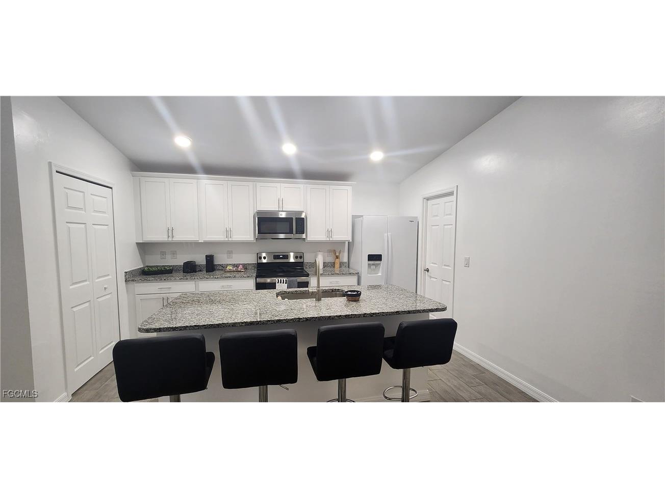 318 NW 14th Street Cape Coral FL 33993 2025003280 image6