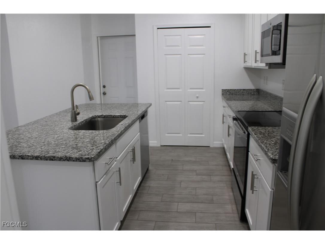 318 NW 14th Street Cape Coral FL 33993 2025003280 image8